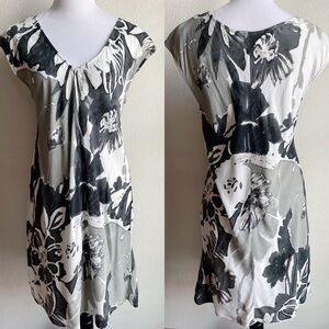 Jams World Hawaii Sherry Rayon Shift Dress in Granite Grey M